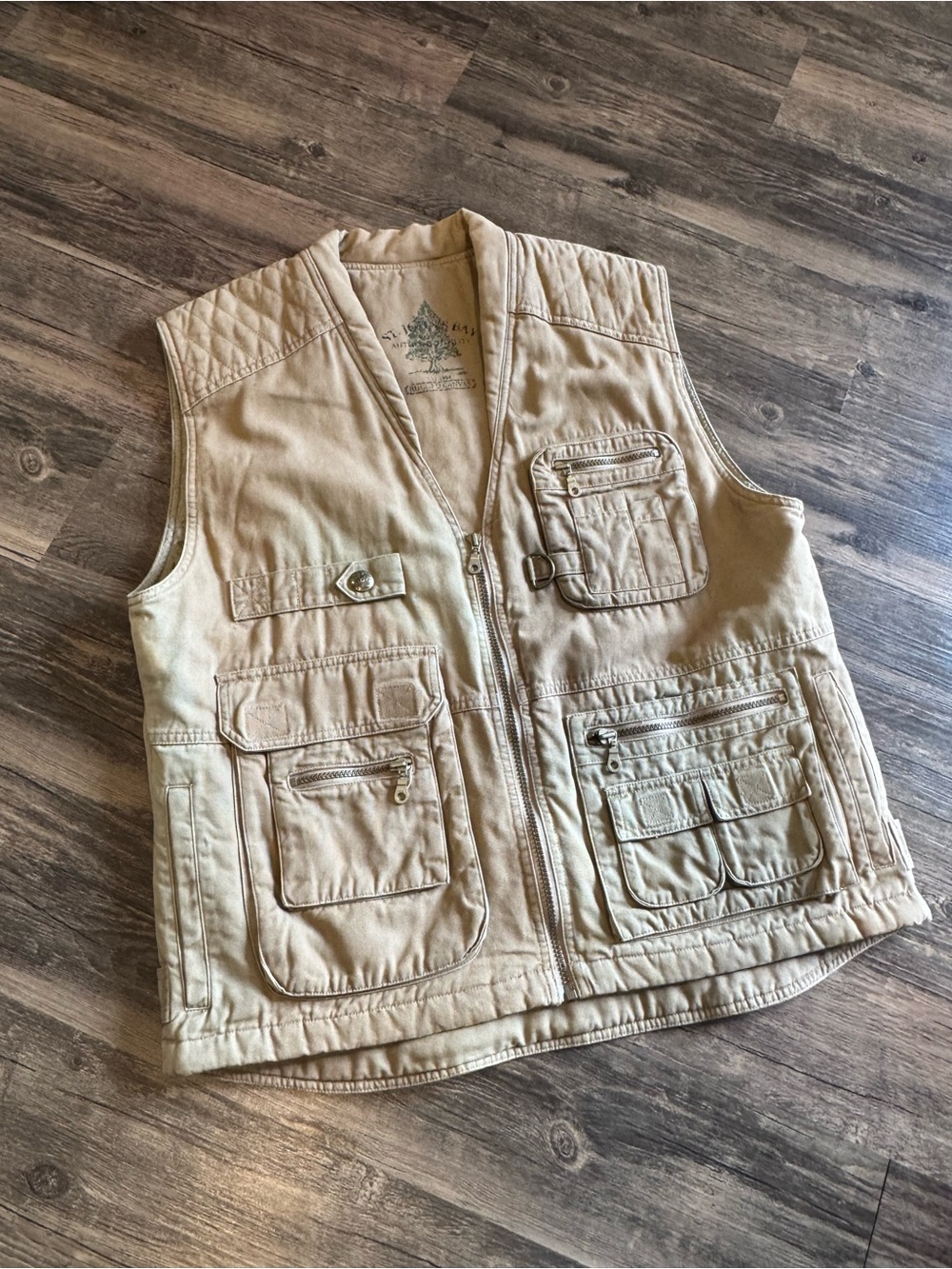St John's Bay Rugged Canvas Fishing Hiking Outdoors Full Zip Vest Adult L Beige